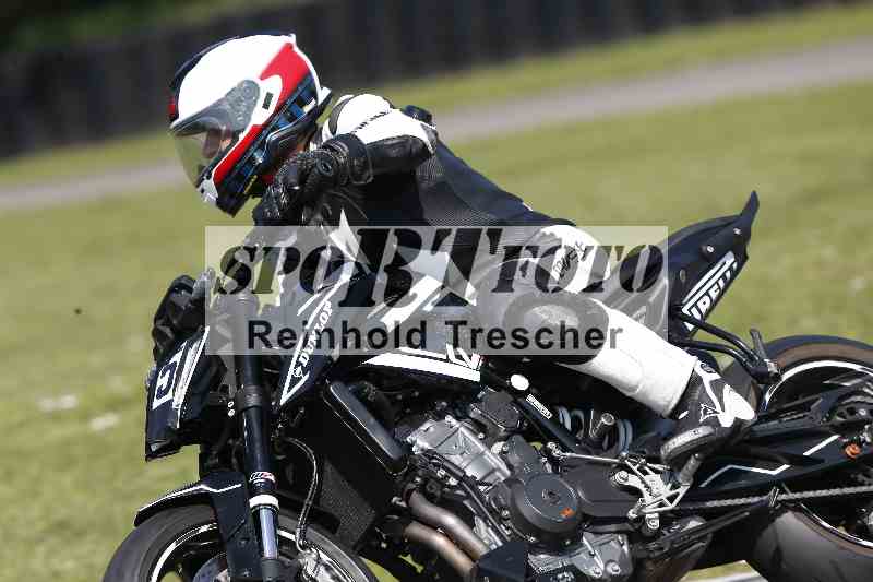 Archiv-2025/44 09.08.2025 Plüss Moto Sport ADR/Einsteiger/45